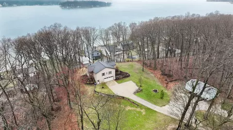 840 E Gull Lk, Augusta, MI 49012 photo 2