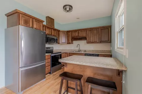840 E Gull Lk, Augusta, MI 49012 photo 10