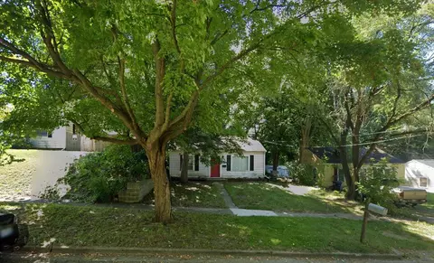 1520 Beacon, Kalamazoo, MI 49048