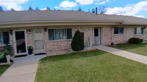 16042 Holz #31, Southgate, MI 48195