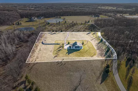 5801 White Barn, Ada, MI 49301 photo 21