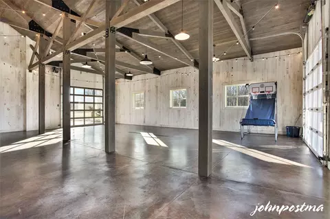 5801 White Barn, Ada, MI 49301 photo 11