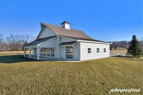 5801 White Barn, Ada, MI 49301 photo 15