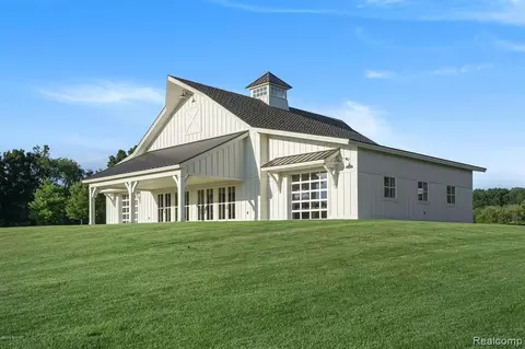 5801 White Barn, Ada, MI 49301 photo 16