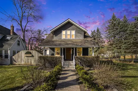 1327 Reycraft, Kalamazoo, MI 49001