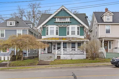 624 Michigan, Grand Rapids, MI 49503