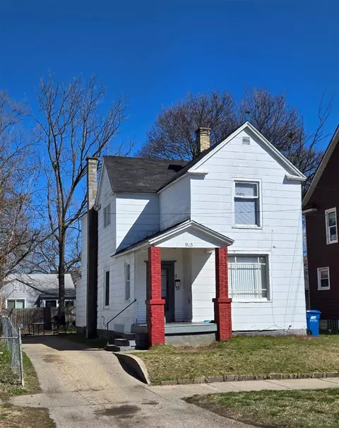 915 Oakhill, Grand Rapids, MI 49507