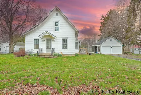 201 Linden, Homer, MI 49245