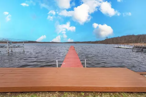 1144 Lakeshore, Gregory, MI 48137