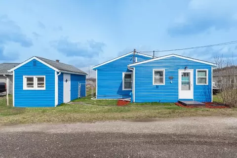 Exterior - 1144 Lakeshore, Gregory, MI 48137 photo 2 of 18
