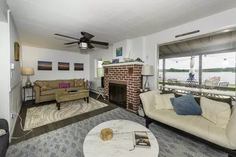 Living - 1144 Lakeshore, Gregory, MI 48137 photo 2 of 6