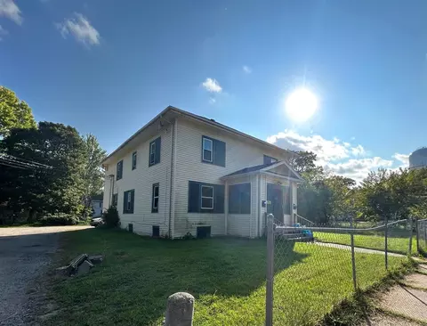 112 E Britain, Benton Harbor, MI 49022