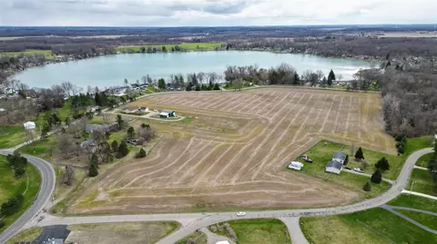 V/l Morton, Horton, MI 49246
