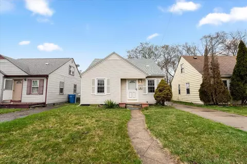 26160 Hanover, Dearborn Heights, MI 48125