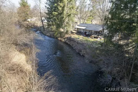 2543 River, Hersey, MI 49639
