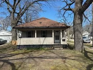32 Crescent, Muskegon Heights, MI 49444