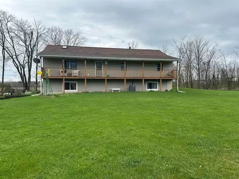 66915 Cr 681, Hartford, MI 49057