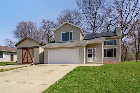 12000 Southgate, Plainwell, MI 49080