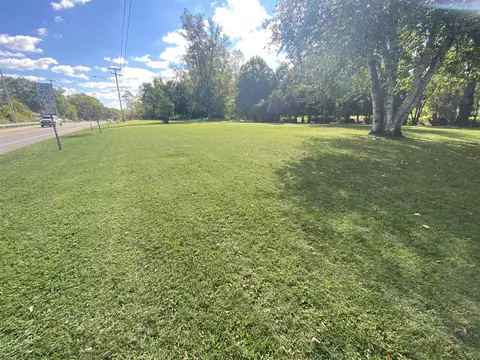 901 City, Manchester, MI 48158