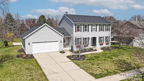 63 Rogue River Vw, Rockford, MI 49341