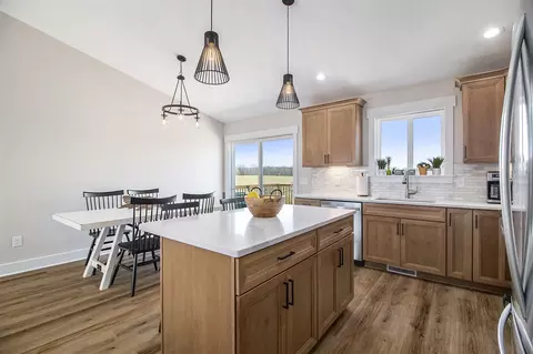 Kitchen - 5583 Whites Brg, Belding, MI 48809 photo 2 of 5