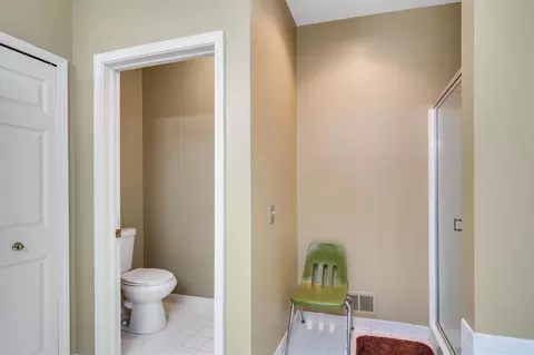 Bath - 47672 Vista Cir, Canton, MI 48188 photo 5 of 7