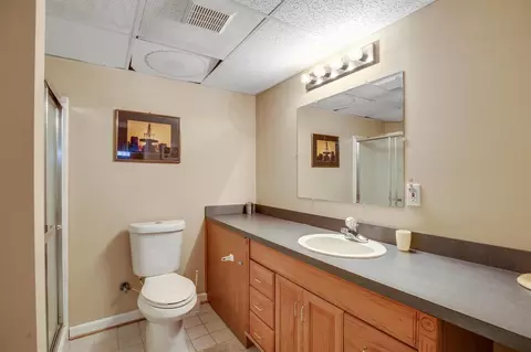 Bath - 47672 Vista Cir, Canton, MI 48188 photo 7 of 7