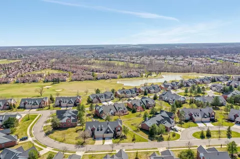 View/Area - 47672 Vista Cir, Canton, MI 48188 photo 7 of 7