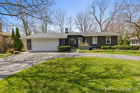 2864 Lake, East Grand Rapids, MI 49506