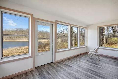 Living - 466 Swains Lk, Concord, MI 49237 photo 2 of 2