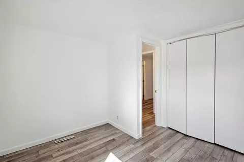 Bedroom - 466 Swains Lk, Concord, MI 49237 photo 1 of 2
