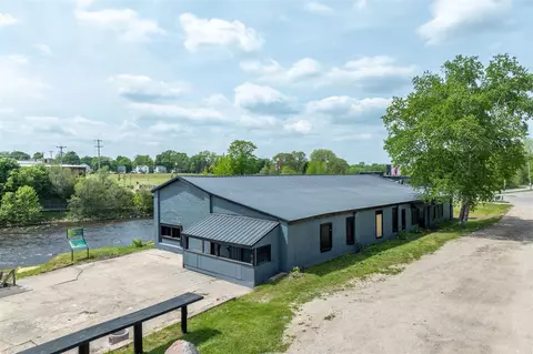 226 Baldwin Street, Big Rapids, MI 49307 photo 2