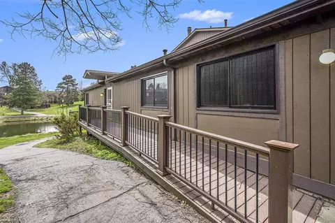 2534 Traver #75, Ann Arbor, MI 48105