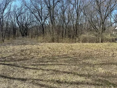 829 Morgan, Belding, MI 48809 photo 2