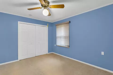 Bedroom - 4381 Donnely, Jackson, MI 49201 photo 2 of 4