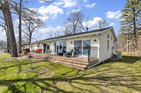Exterior - 4381 Donnely, Jackson, MI 49201 photo 6 of 10