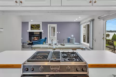 Kitchen - 4381 Donnely, Jackson, MI 49201 photo 5 of 6