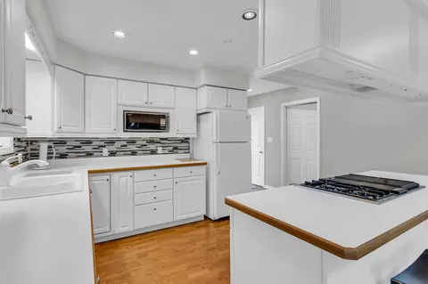 Kitchen - 4381 Donnely, Jackson, MI 49201 photo 6 of 6