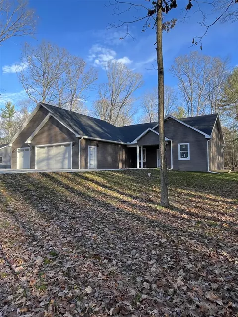 14644 Tomahawk, Big Rapids, MI 49307