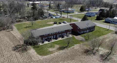 311 Smith, Crystal, MI 48818 photo 2