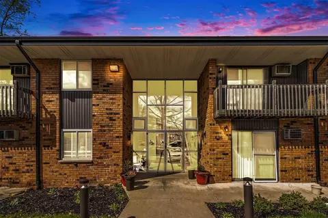 626 Lynn #47, Kalamazoo, MI 49008