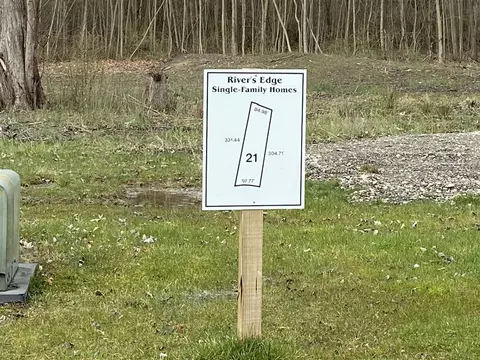 3392 Rivers Edge, Saint Joseph, MI 49085