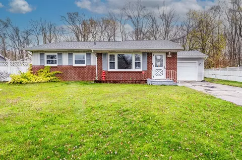 1805 E Ogden, Benton Harbor, MI 49022