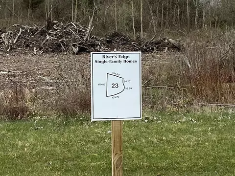 3380 Rivers Edge, Saint Joseph, MI 49085