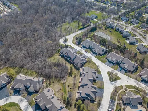 View/Area - 2737 Hogan Way #3, Canton, MI 48188 photo 3 of 8