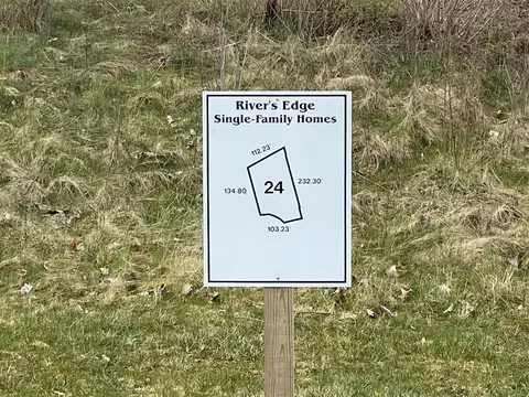 3376 Rivers Edge, Saint Joseph, MI 49085