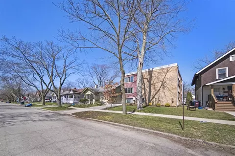 913 Dewey, Ann Arbor, MI 48104