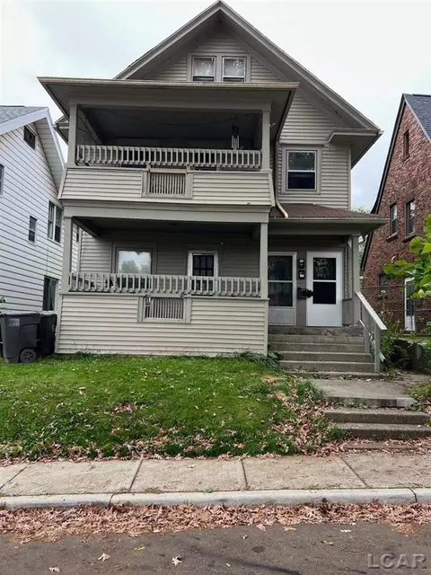 223 Homecrest, Jackson, MI 49201