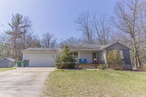 4423 Duck Crk, Whitehall, MI 49461