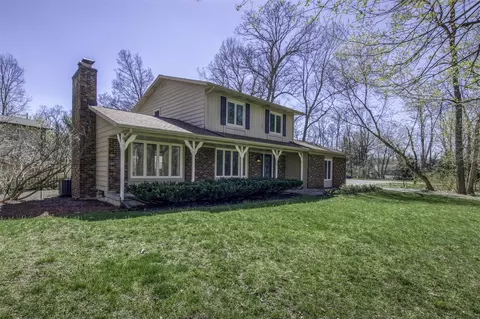 7001 Cascade, Grand Rapids, MI 49546